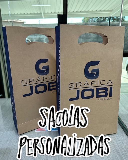 Sacolas personalizadas produzidas pela Gráfica Jobi